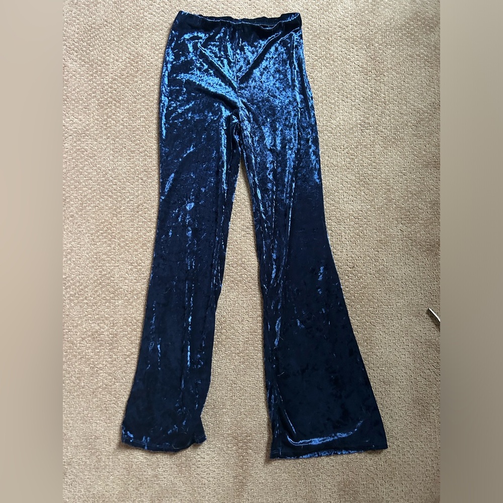 Forever 21 Crushed Velvet Wide Legged Pants Size M